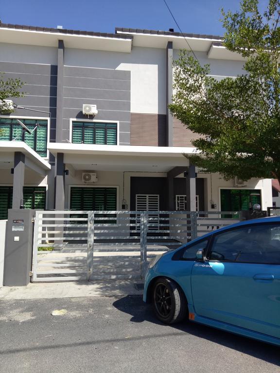 Amanda Homestay Dungun 1 Exteriér fotografie